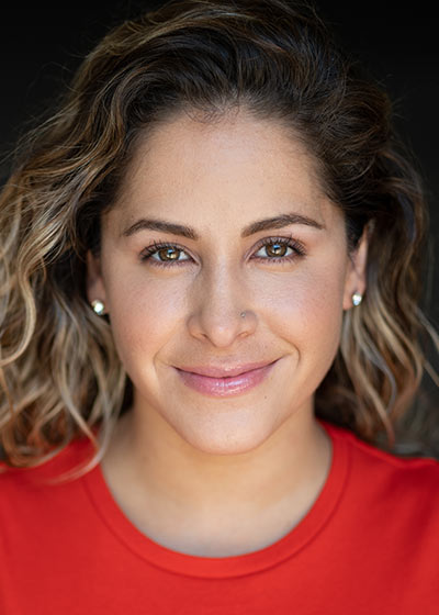 GABY ALBO  Headshot