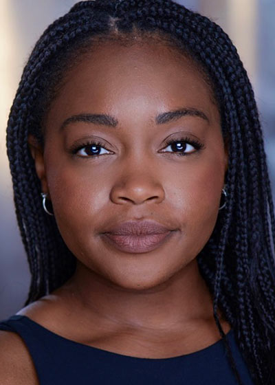 HAILEY LEWIS Headshot